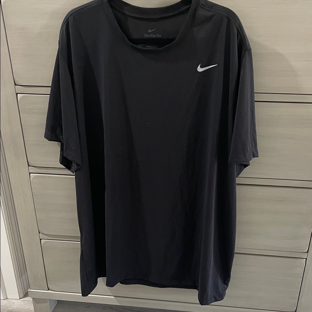Nike Men's Black Short Sleeve Tee - 4XL